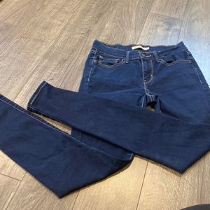 Levi’s 710 super skinny jeans